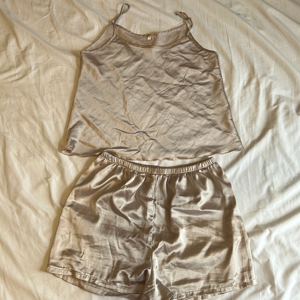 Shein Champage Color Sleep Set